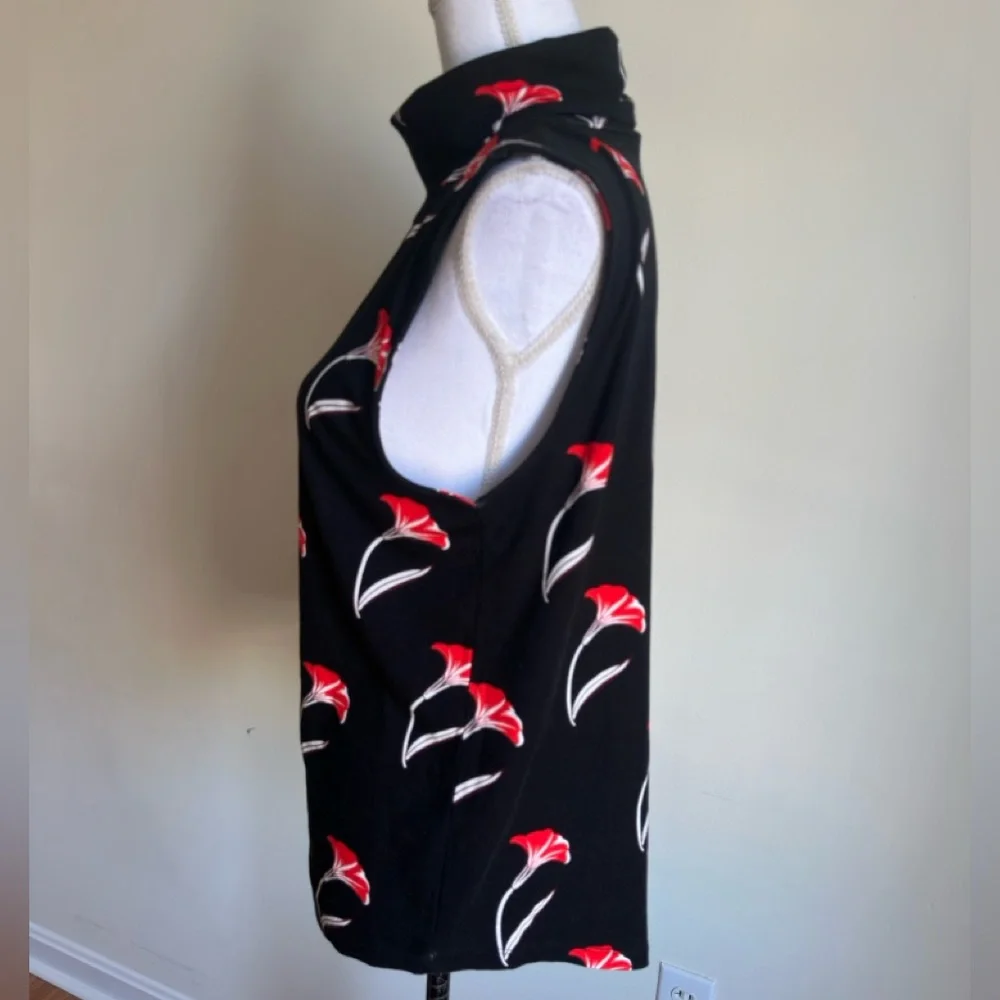 Ann Taylor || woman’s sleeveless woman’s floral blouse Sz Large